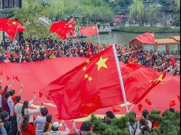 起重机卡车找不同